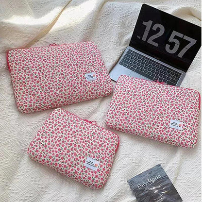 Cute Flower Laptop Sleeve | Portable Case for MacBook & Tablets - Dhavinci