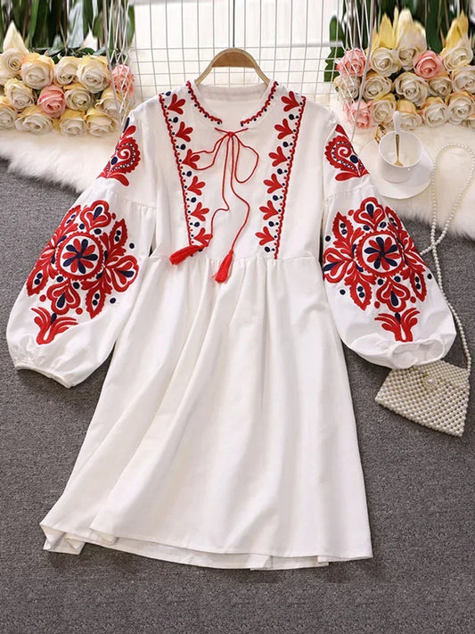 Spring Autumn Women's Retro Ethnic Embroidered Dress Lantern Sleeves Bohemian Holiday Dress Women GD678 - Dhavinci