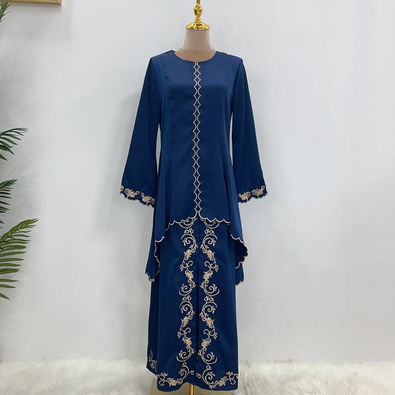 Delicate Embroidery Malaysian Baju Kurung | Wedding & Party Dress - Dhavinci