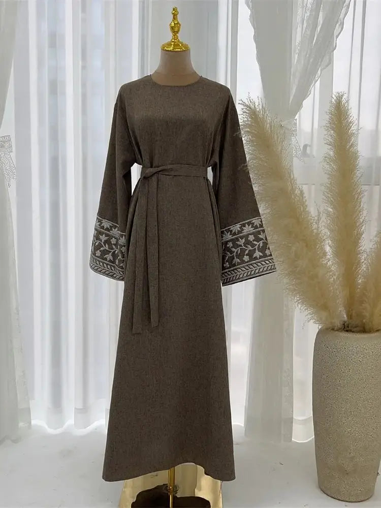 Linen Flower Embroidered Abaya 2024 Luxury Elegant Muslim Retro Kaftan Modest Dresses for Women Islam Clothing for Women Kebaya - Dhavinci