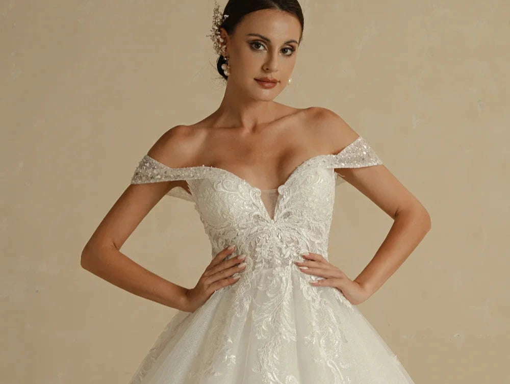 Princess Sweetheart Wedding Dress | Ivory Glitter Skirt & Court Train - Dhavinci