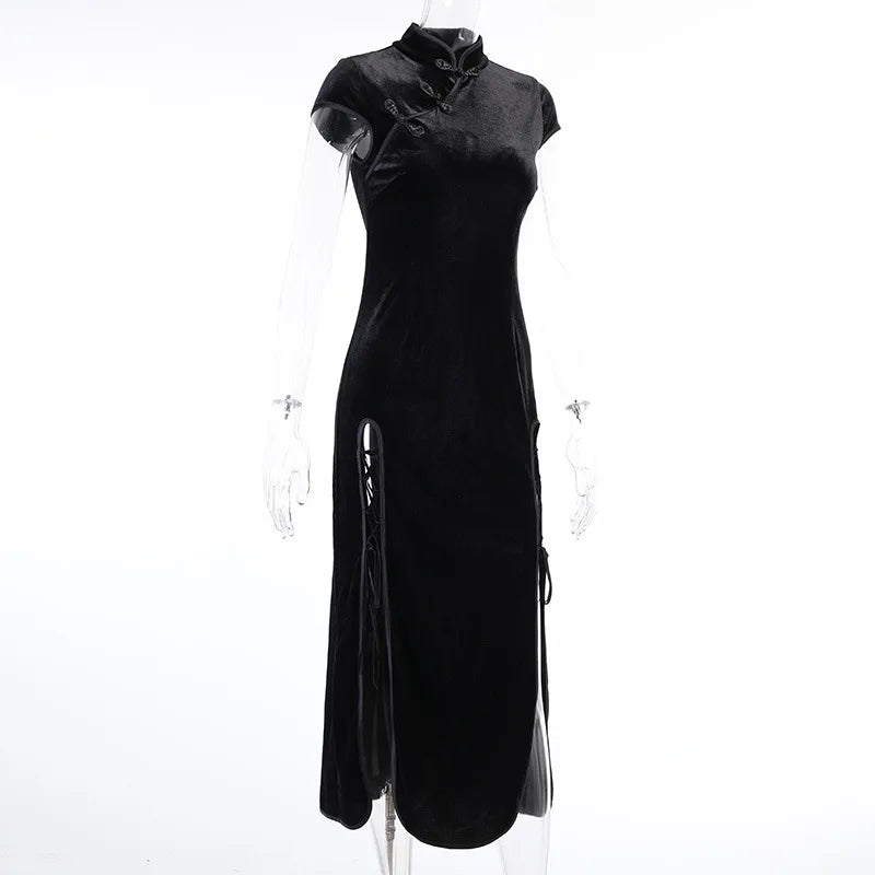 Vintage Black Velvet Cheongsam | High-Split Gothic Qipao Dress - Dhavinci