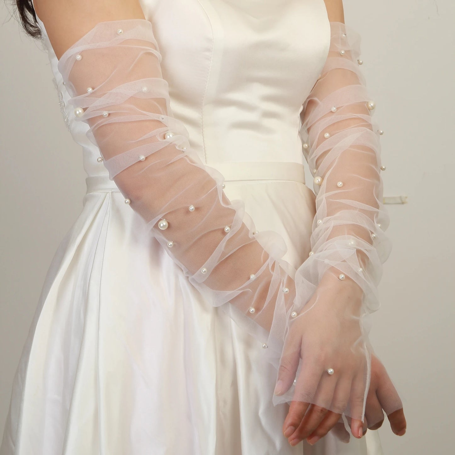 Wedding Dress Sleeve Attachment | Removable Black Tulle Bridal Gloves - Dhavinci