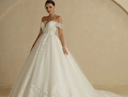 Princess Sweetheart Wedding Dress | Ivory Glitter Skirt & Court Train - Dhavinci