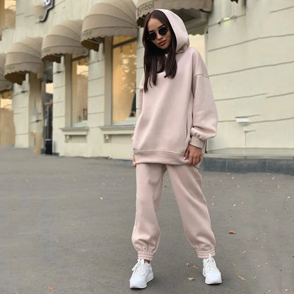 Monochrome Hooded Hoodie Set | Casual Two-Piece Fashion for 2025