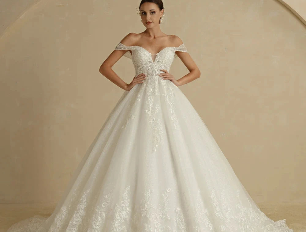 Princess Sweetheart Wedding Dress | Ivory Glitter Skirt & Court Train - Dhavinci