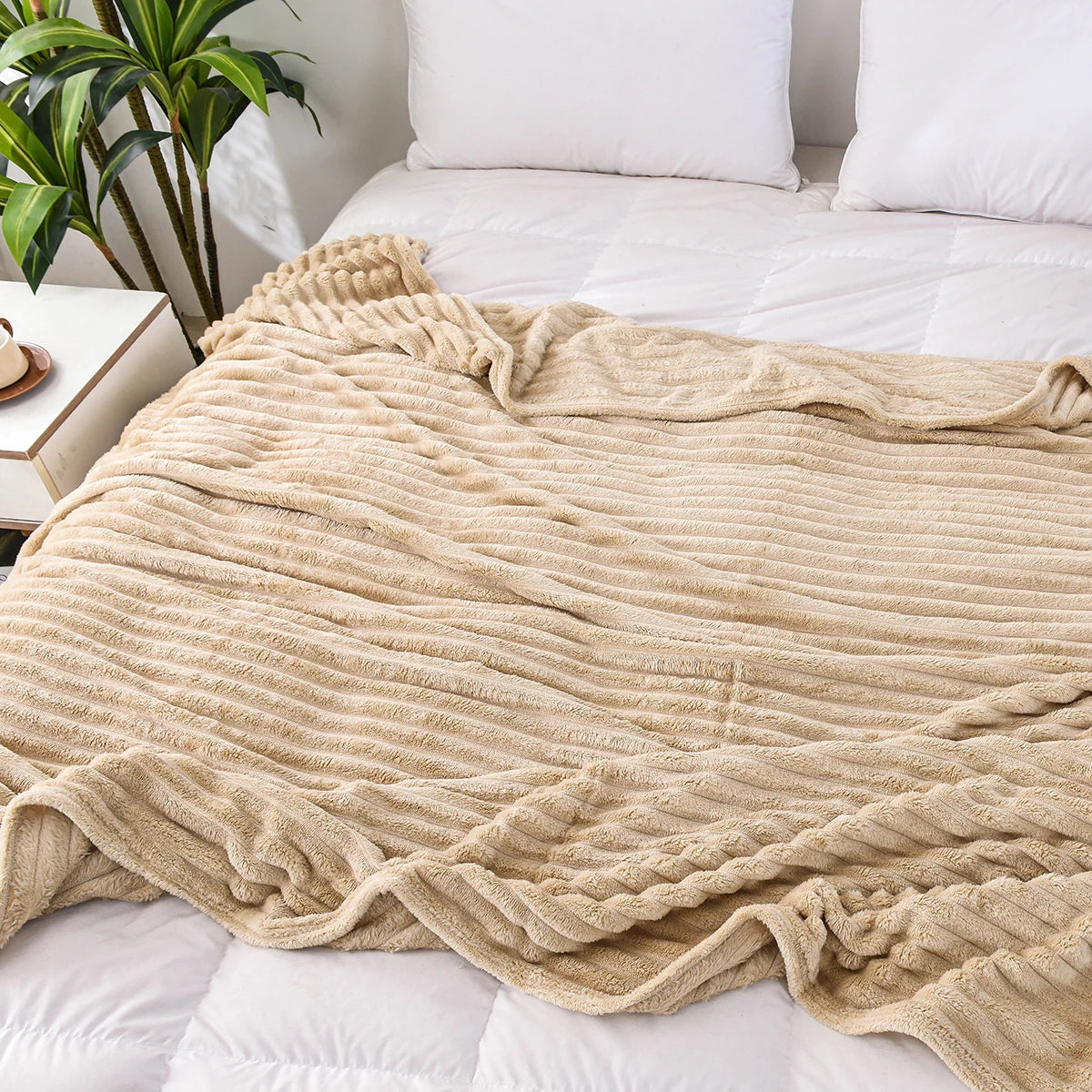 Soft Flannel Throw Blanket | Cozy Solid Color Blanket - Dhavinci