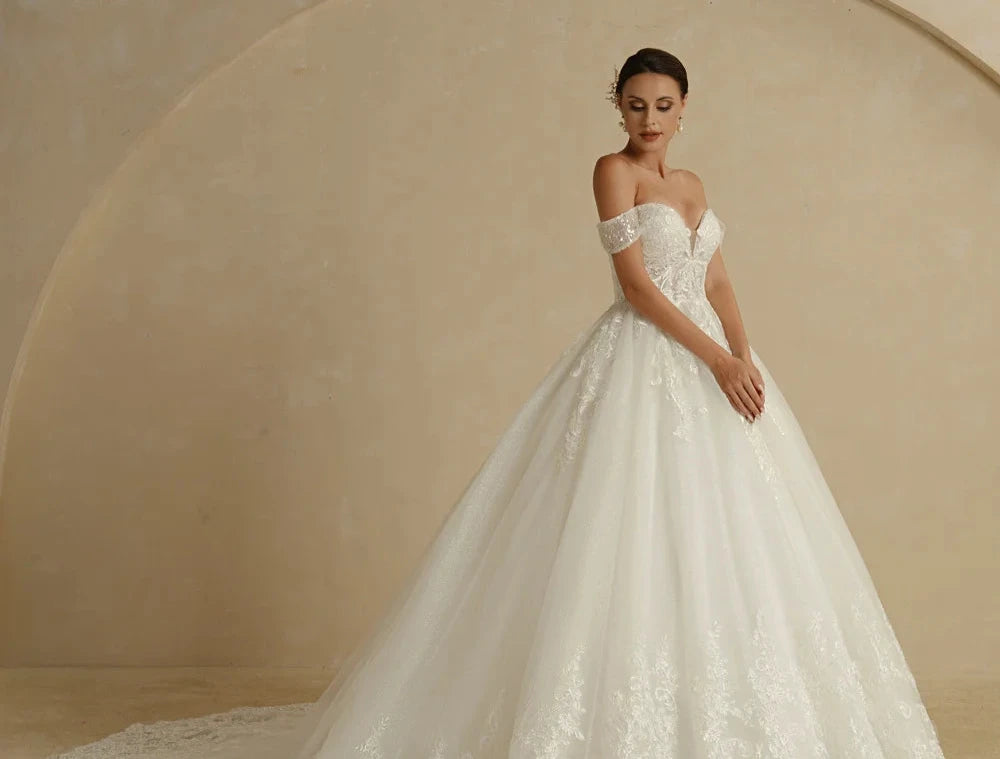 Princess Sweetheart Wedding Dress | Ivory Glitter Skirt & Court Train - Dhavinci